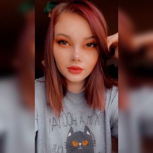 Meet your Posher, Abigail